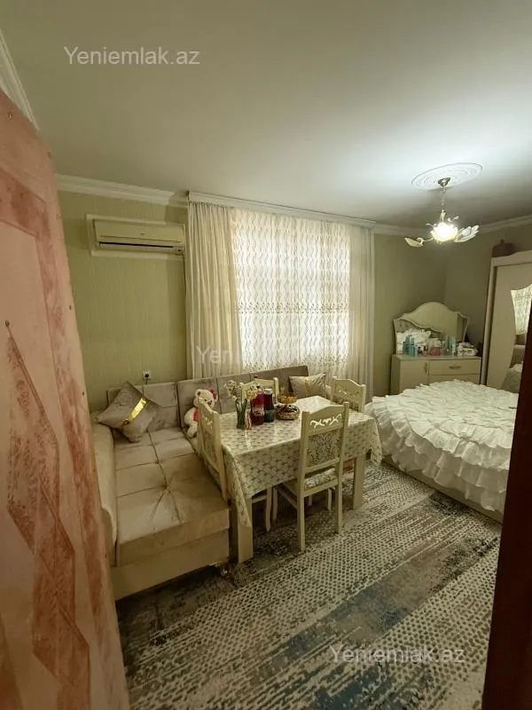 Satılır 1 otaqlı köhnə tikili 37 m²