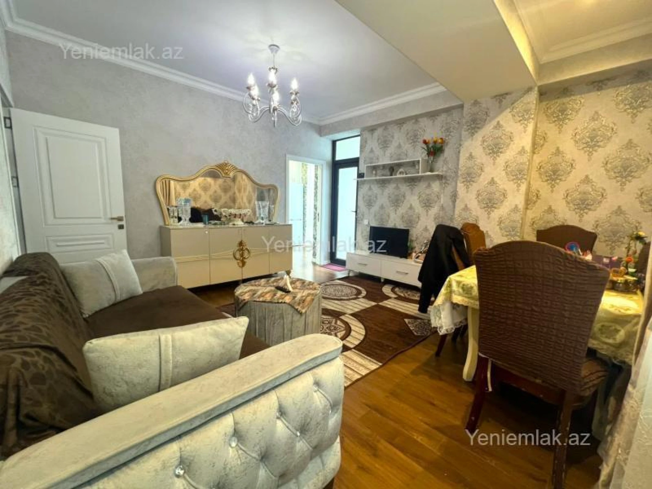 Satılır 3 otaqlı yeni tikili 75 m²