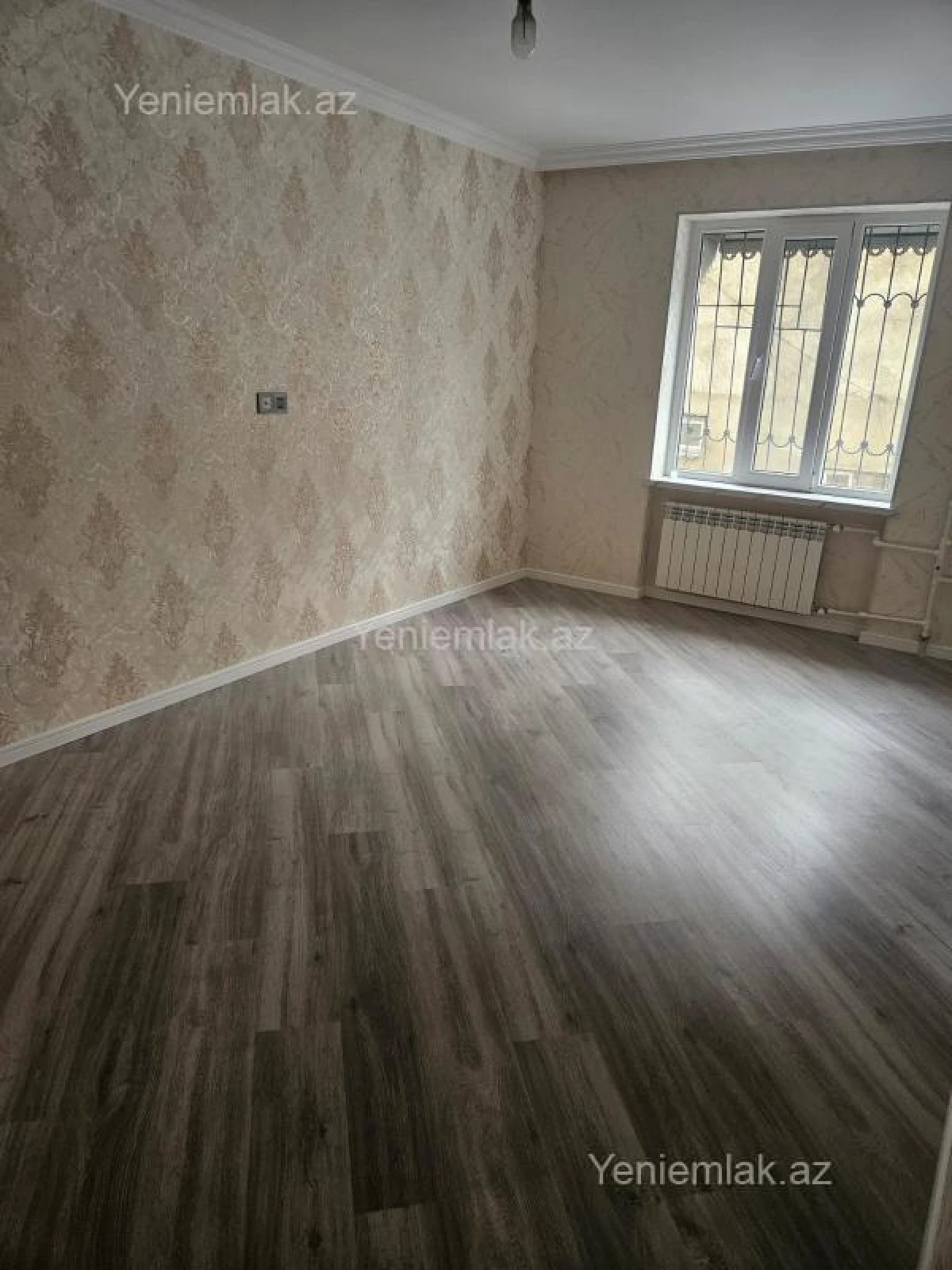 Satılır 3 otaqlı köhnə tikili 75 m²