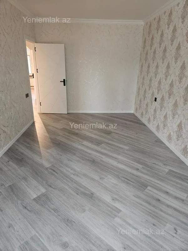 Satılır 3 otaqlı köhnə tikili 75 m²