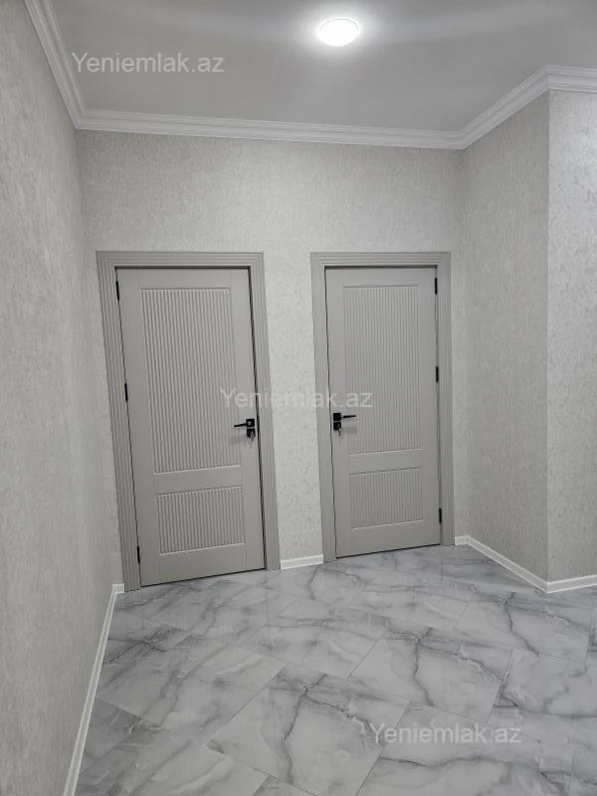 Satılır 3 otaqlı yeni tikili 127.5 m²