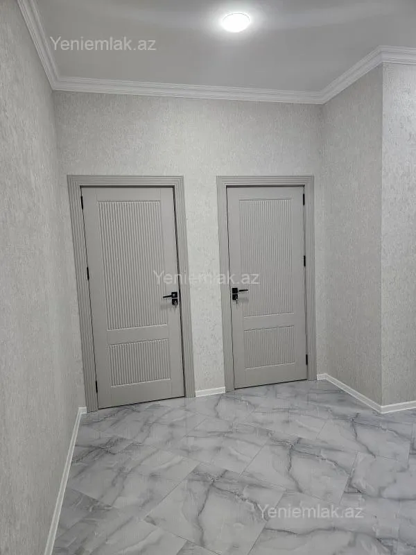 Satılır 3 otaqlı yeni tikili 127.5 m²