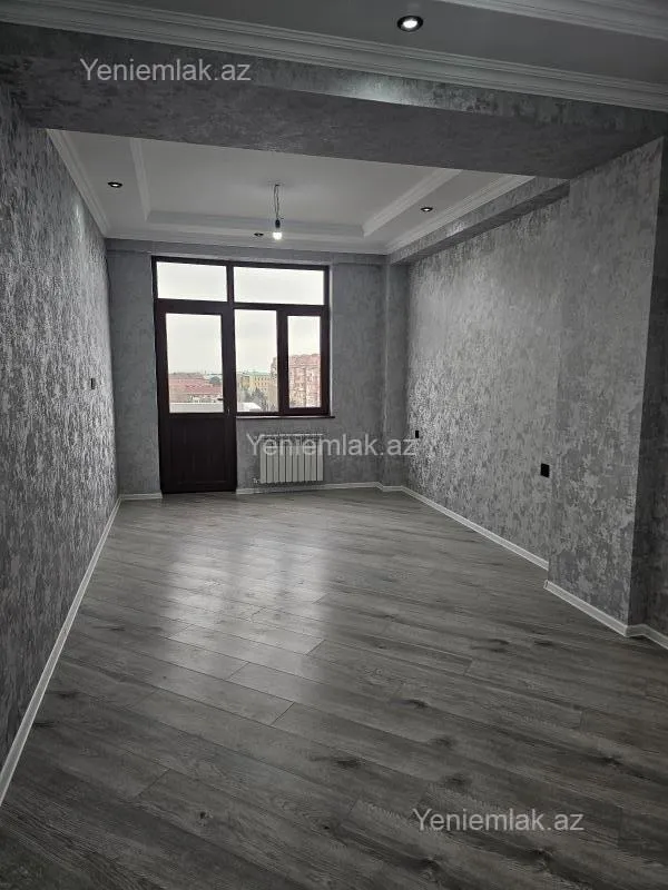 Satılır 3 otaqlı yeni tikili 127.5 m²