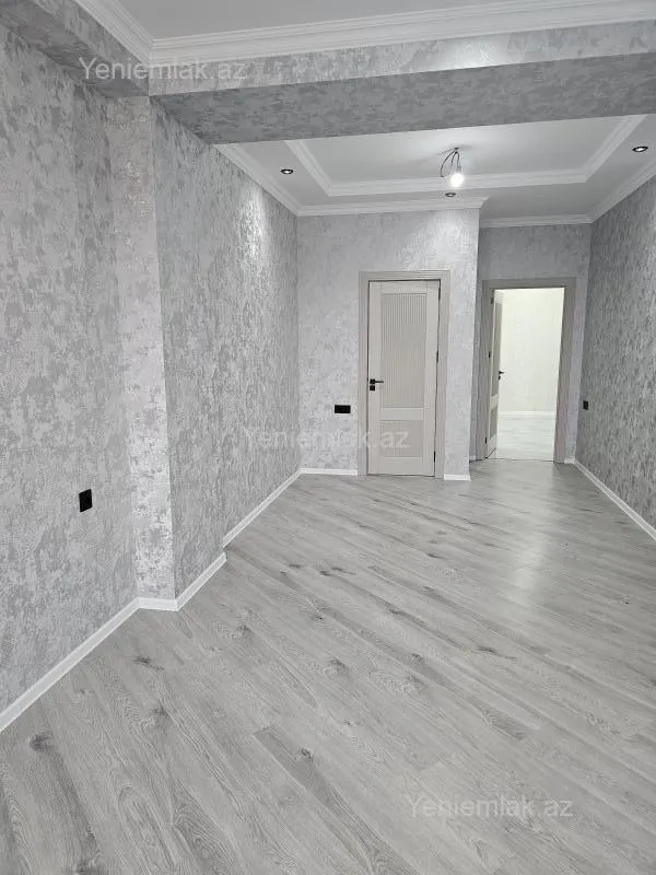 Satılır 3 otaqlı yeni tikili 127.5 m²