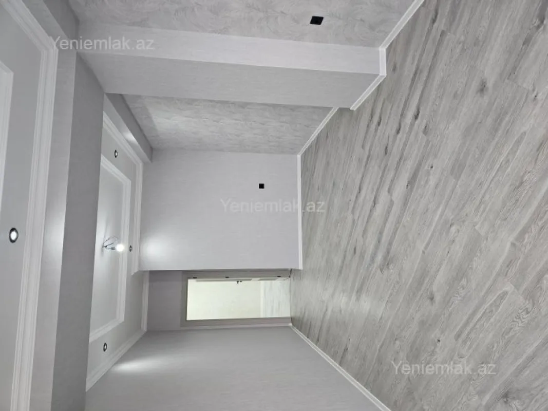 Satılır 3 otaqlı yeni tikili 127.5 m²