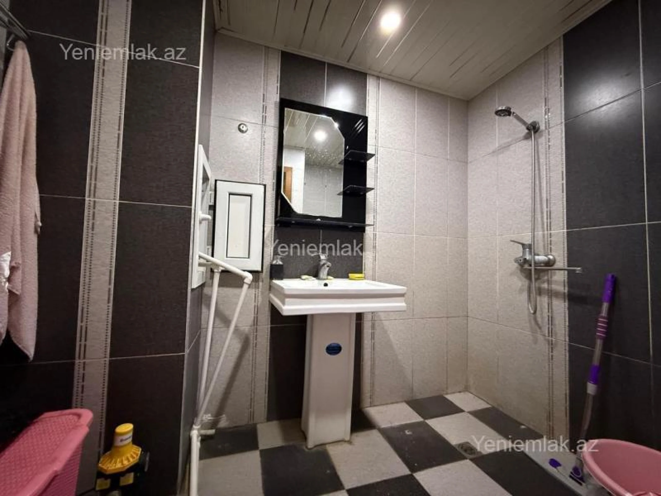 Satılır 2 otaqlı yeni tikili 72 m²