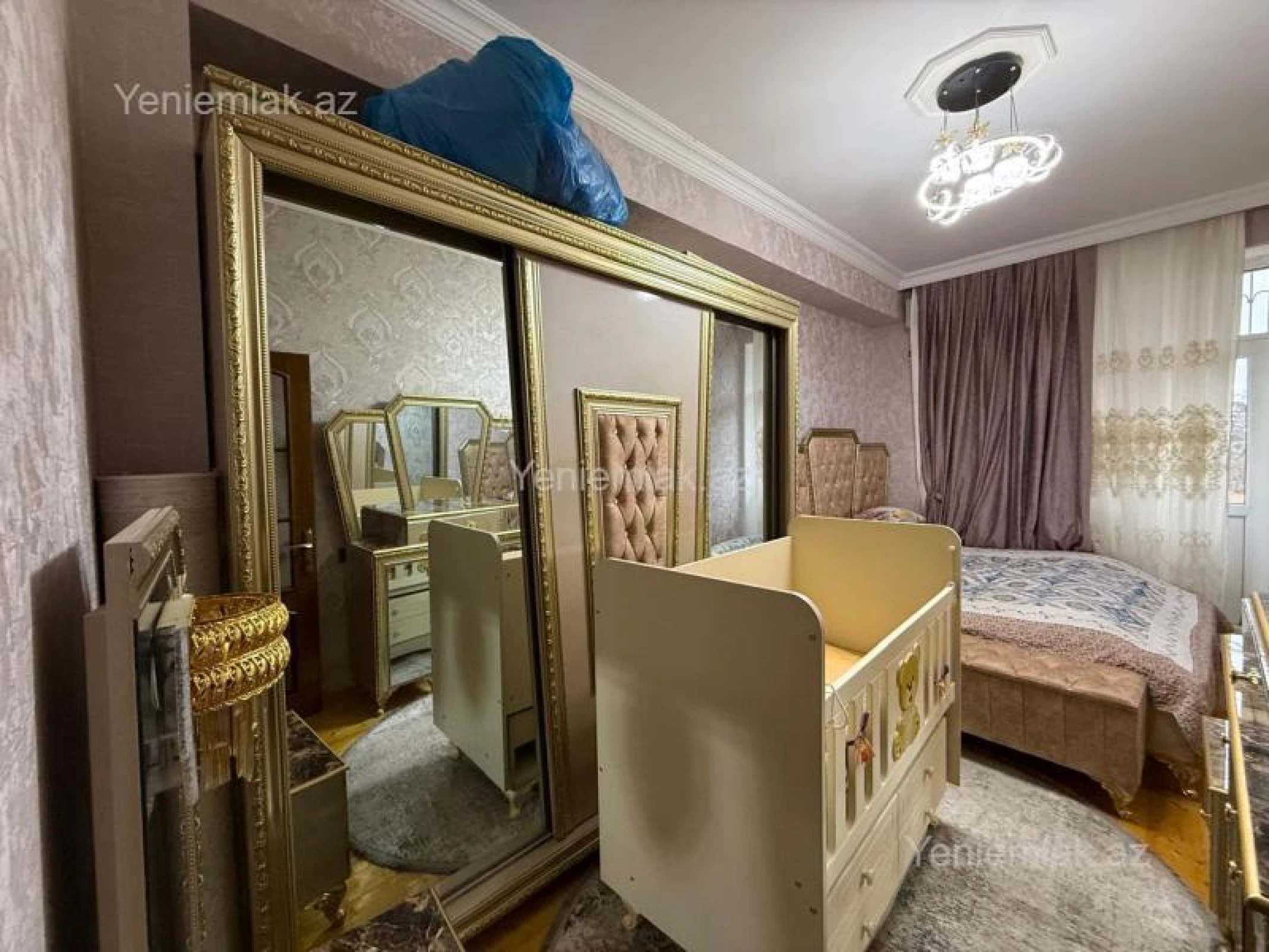 Satılır 2 otaqlı yeni tikili 72 m²