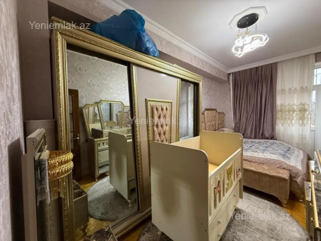 Satılır 2 otaqlı yeni tikili 72 m²