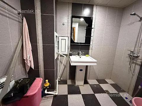 Satılır 2 otaqlı yeni tikili 72 m²