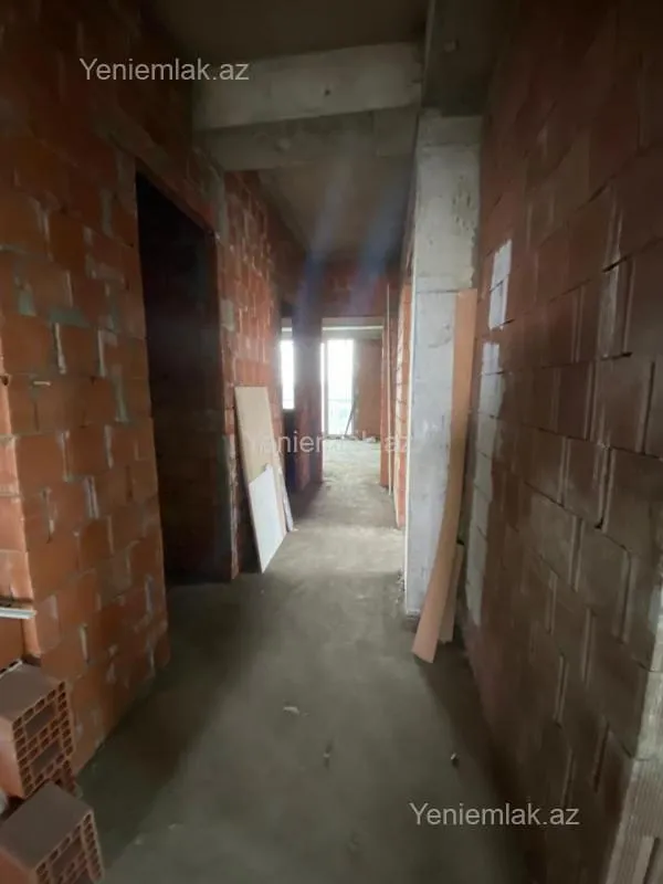 Satılır 2 otaqlı yeni tikili 96 m²