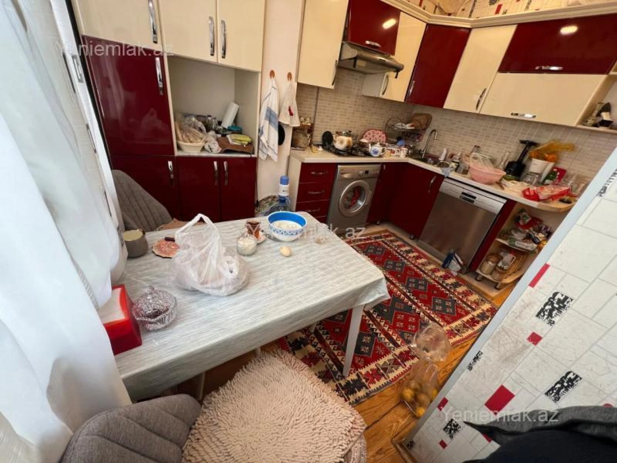 Satılır 3 otaqlı köhnə tikili 85 m²