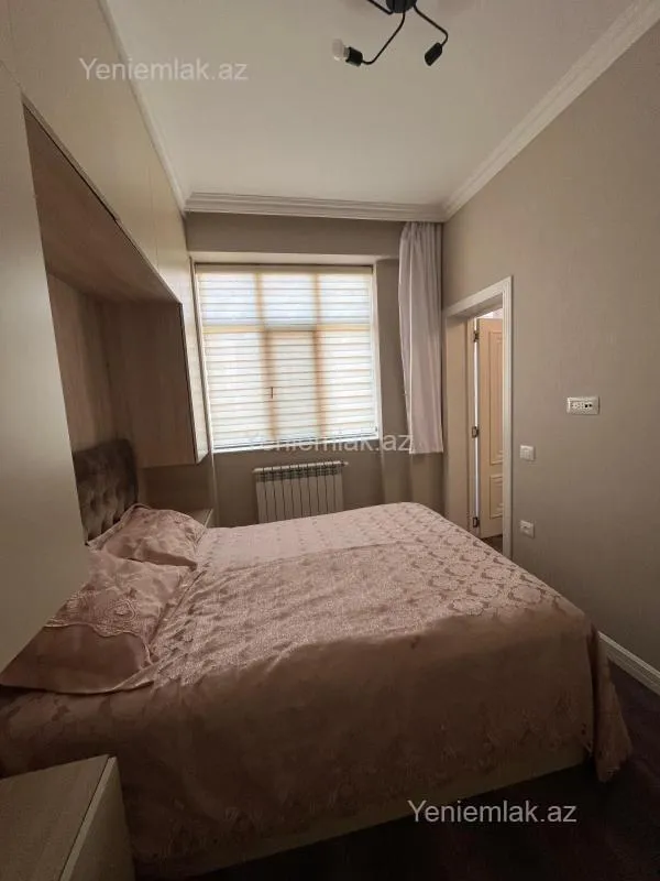 Satılır 3 otaqlı yeni tikili 52 m²