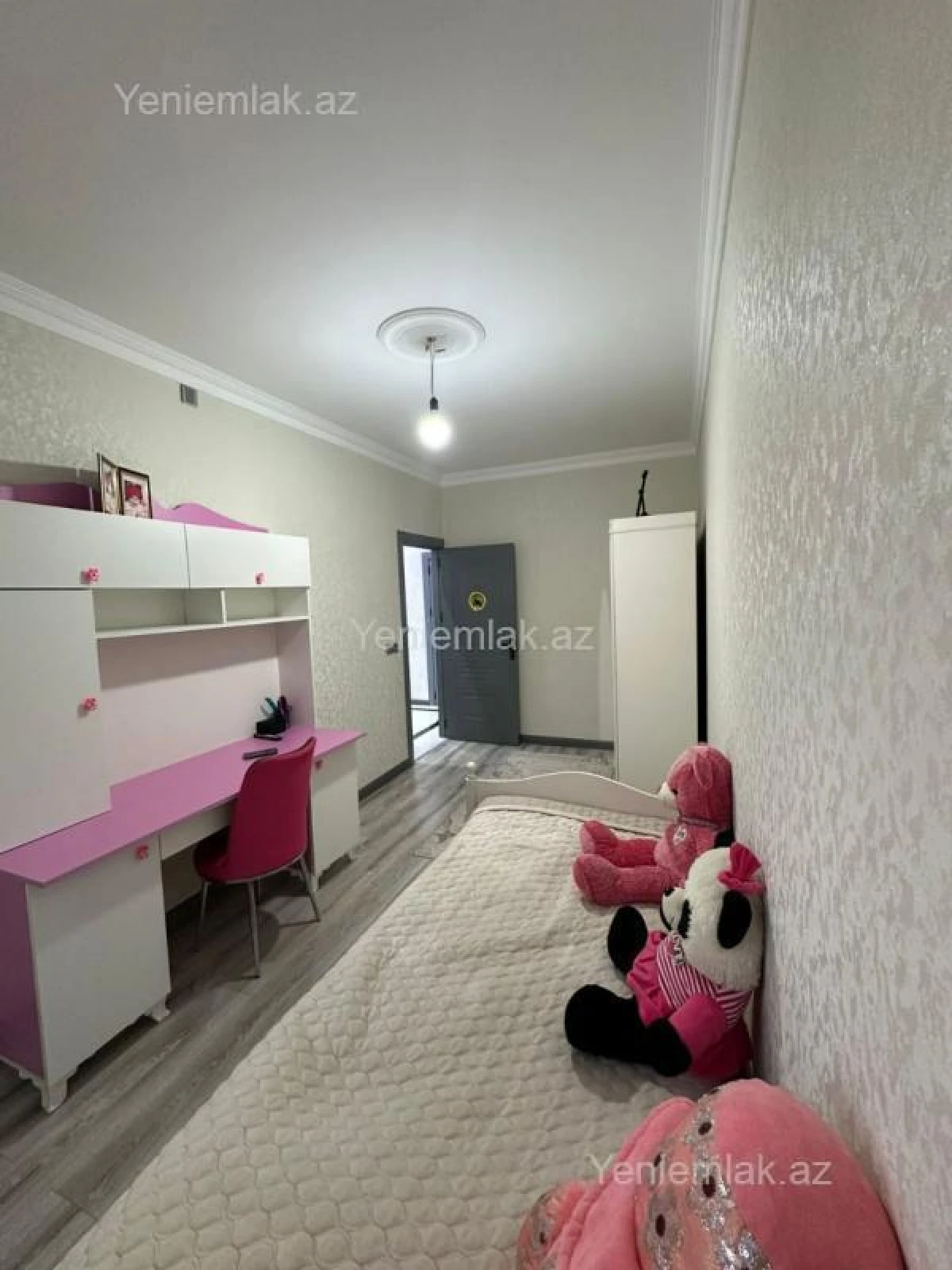 Satılır 4 otaqlı köhnə tikili 110 m²