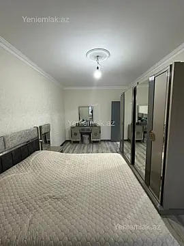 Satılır 4 otaqlı köhnə tikili 110 m²