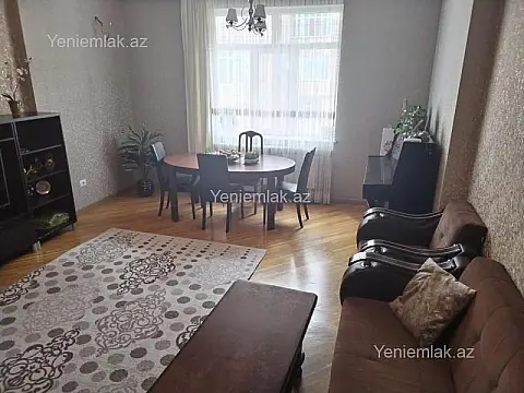 Satılır 4 otaqlı yeni tikili 140 m²