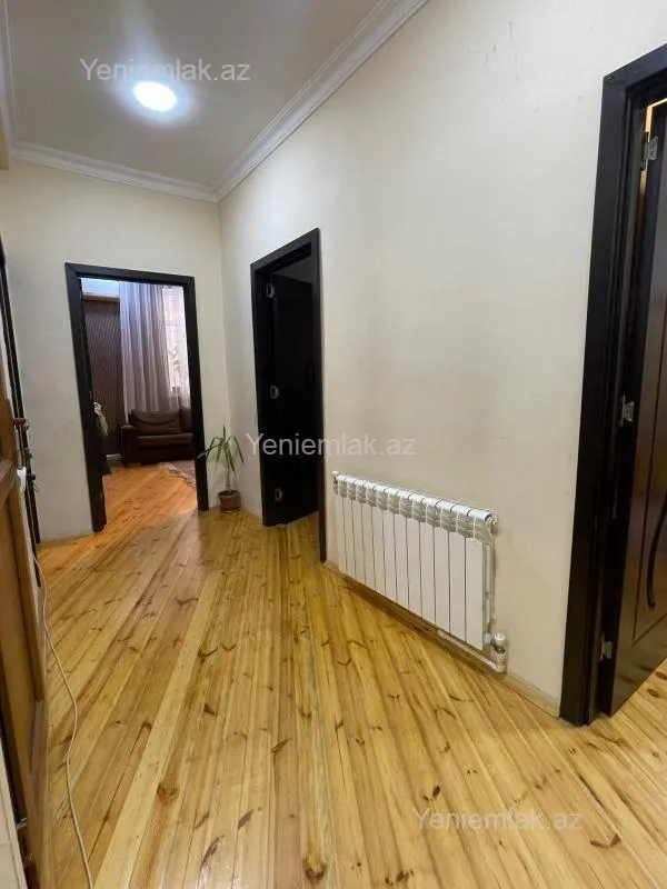 Satılır 3 otaqlı yeni tikili 80 m²