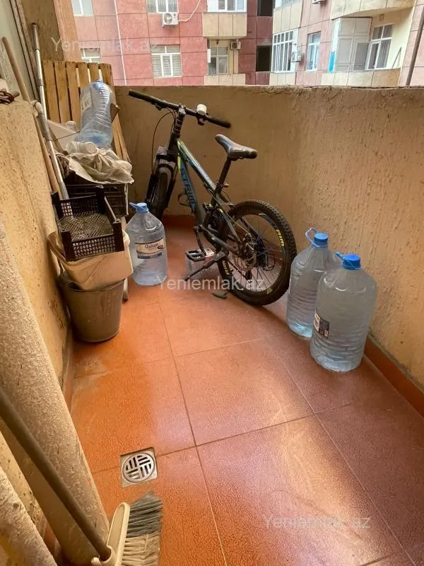 Satılır 3 otaqlı yeni tikili 80 m²