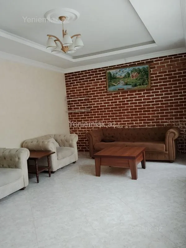 Satılır 4 otaqlı həyət evi 150 m²
