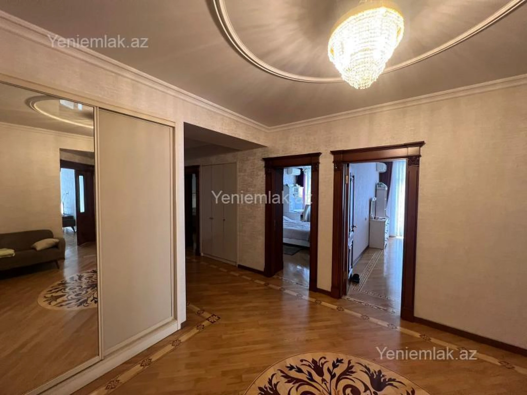 Satılır 4 otaqlı yeni tikili 192 m²