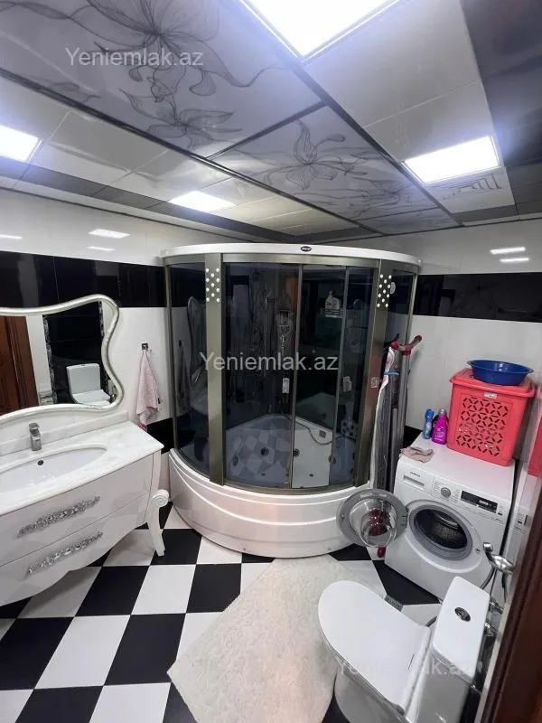 Satılır 4 otaqlı yeni tikili 192 m²