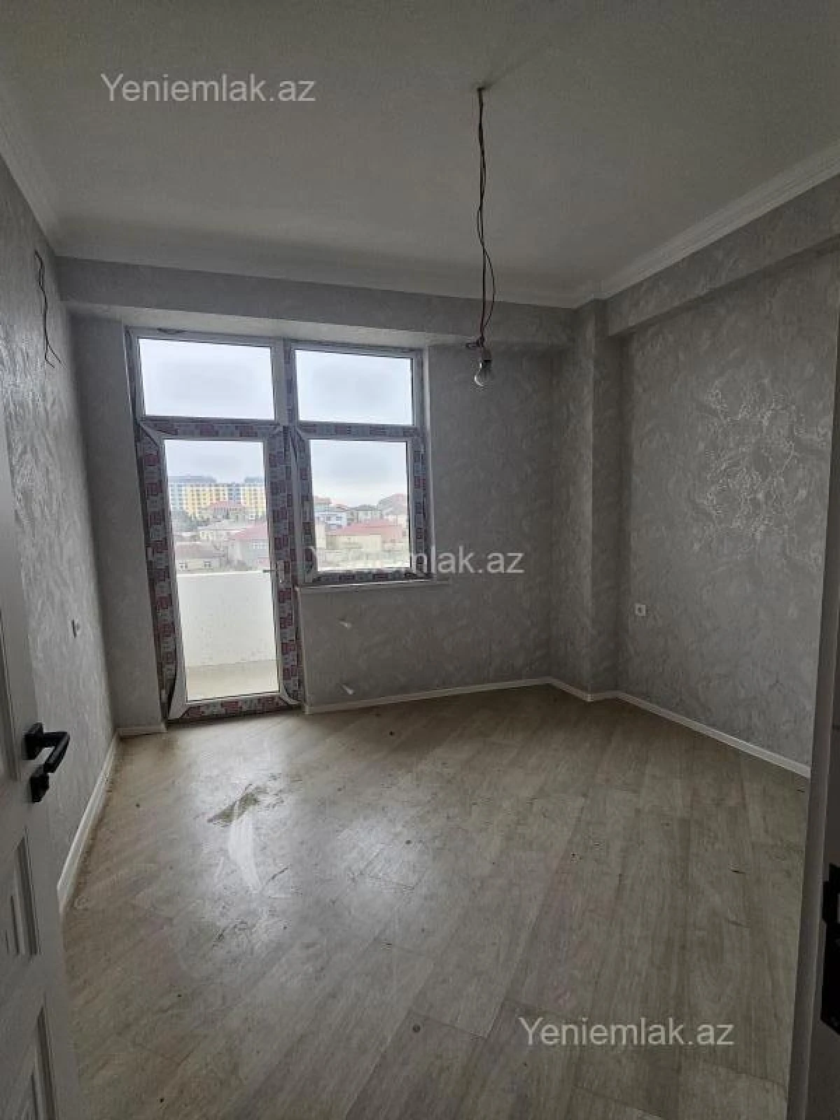 Satılır 3 otaqlı yeni tikili 56 m²