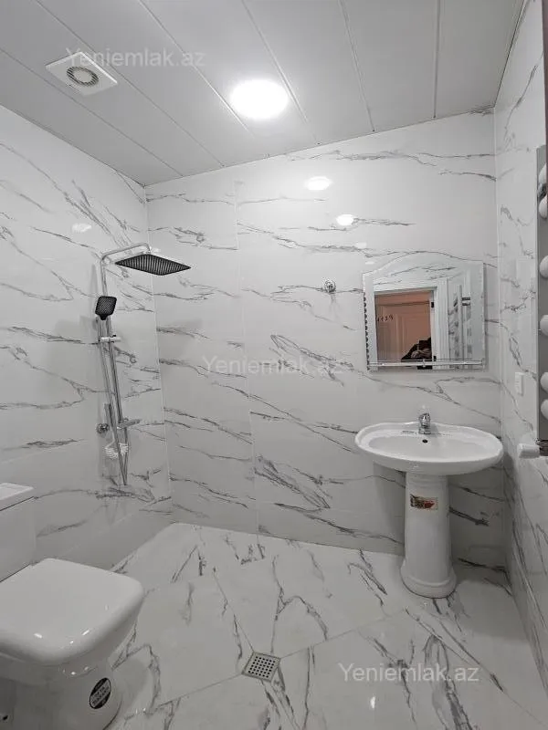 Satılır 3 otaqlı yeni tikili 56 m²