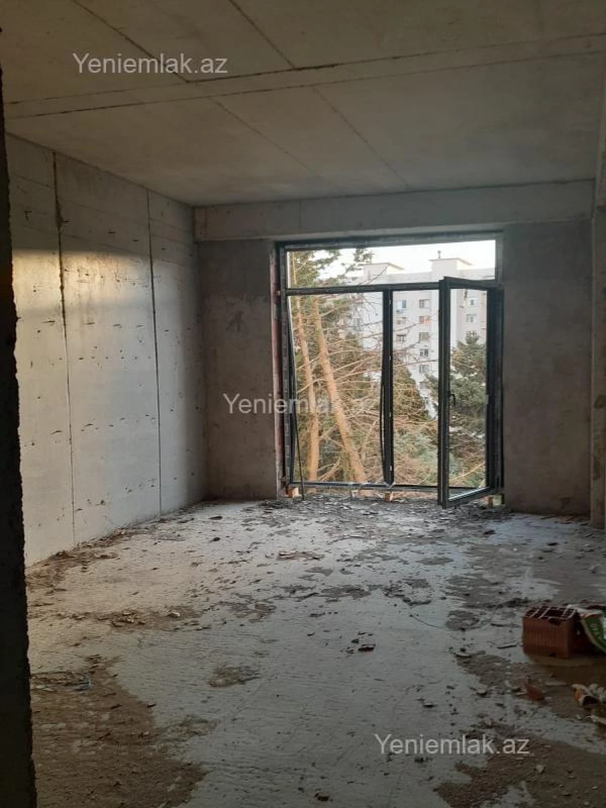 Satılır 2 otaqlı yeni tikili 82 m²