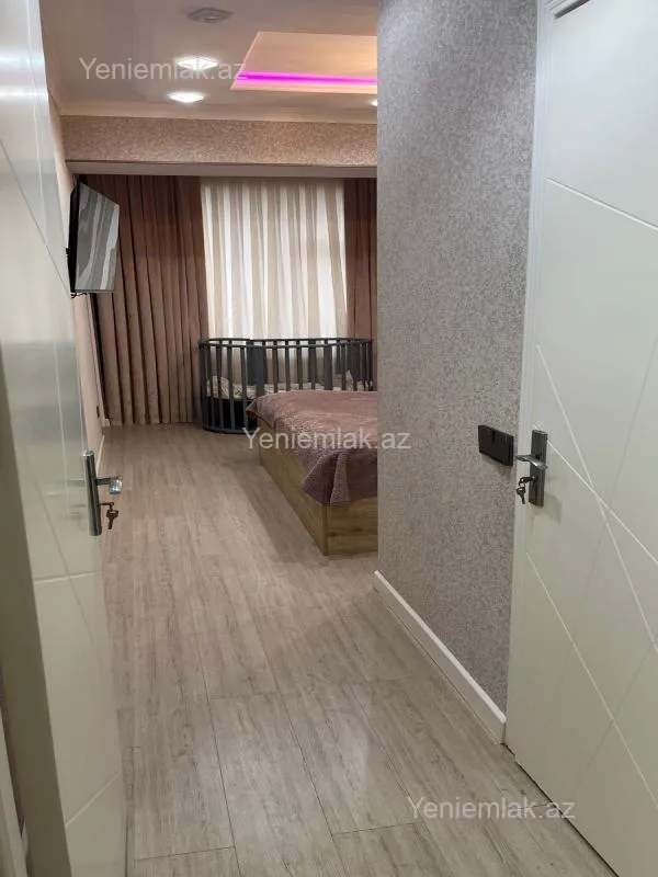 Satılır 3 otaqlı yeni tikili 122 m²