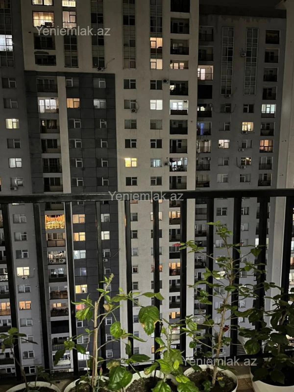 Satılır 3 otaqlı yeni tikili 122 m²