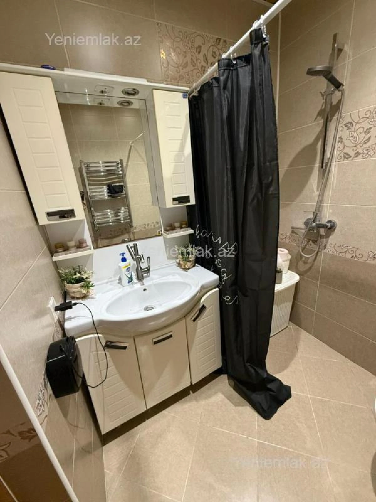 Satılır 3 otaqlı yeni tikili 110 m²