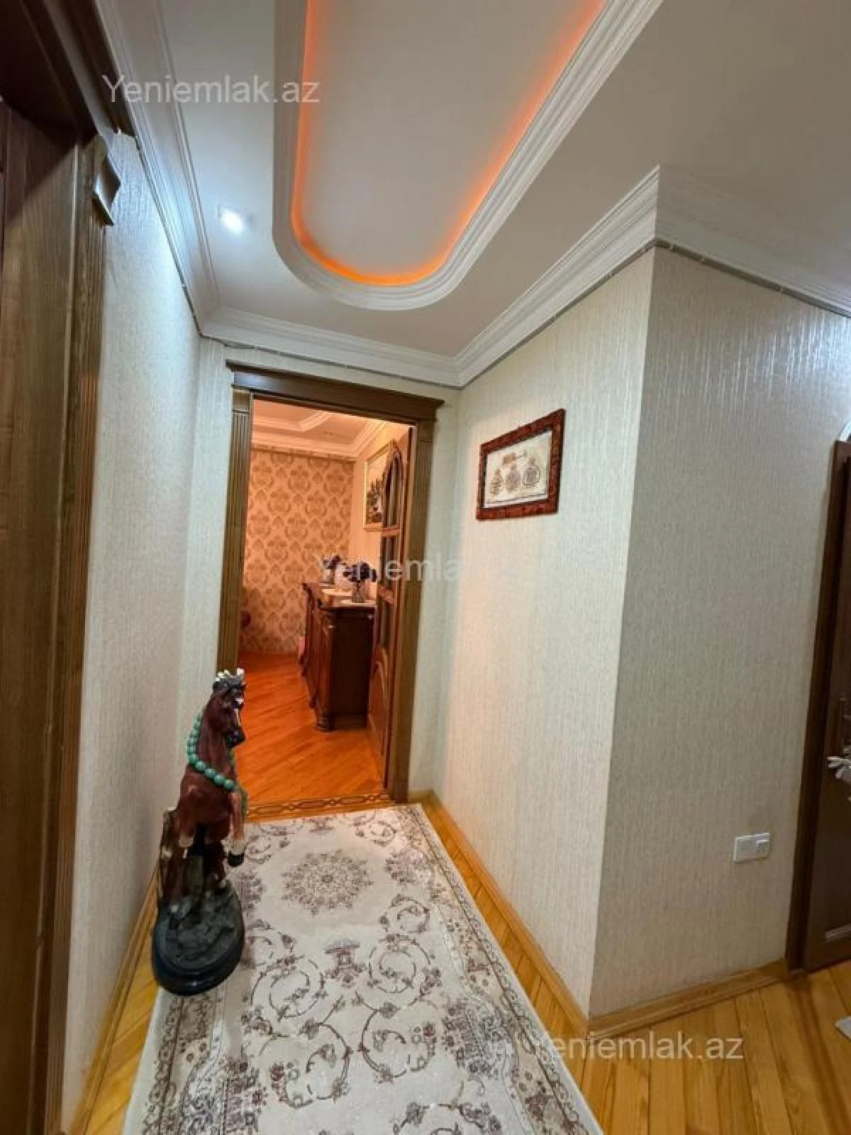 Satılır 3 otaqlı yeni tikili 110 m²