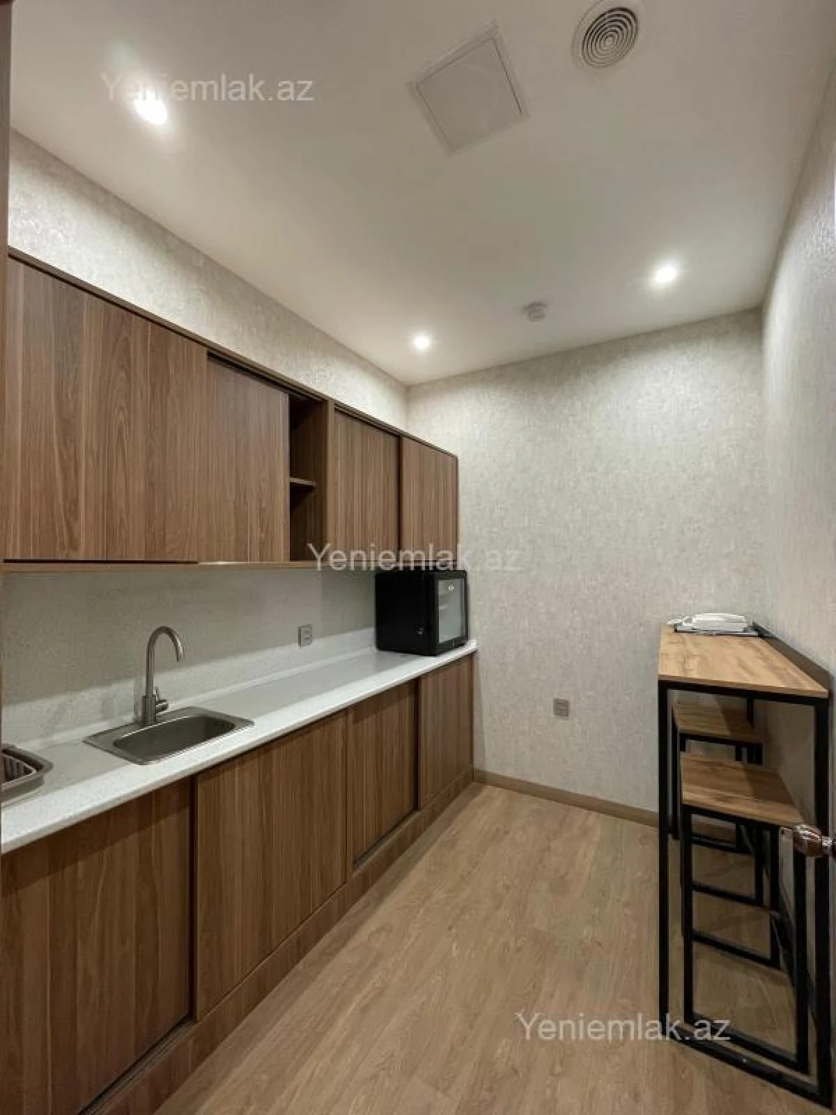 Satılır 3 otaqlı obyekt 54 m²