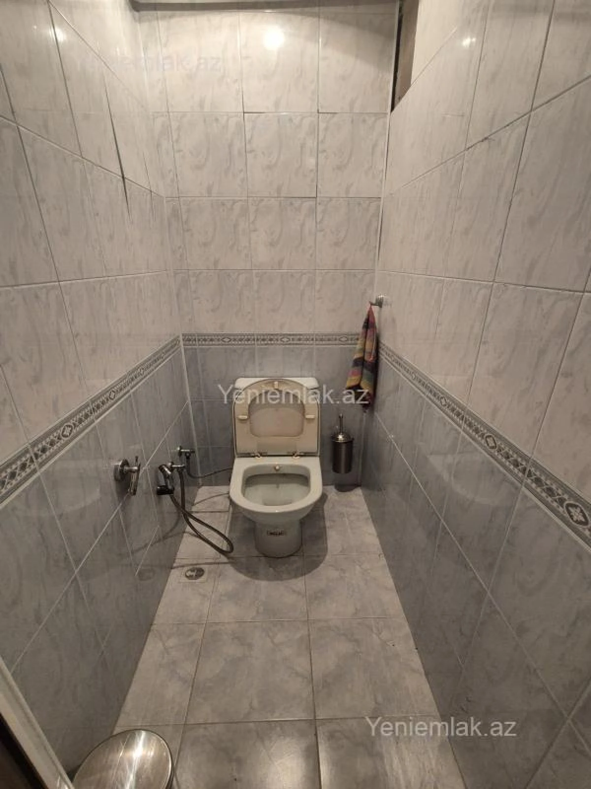 Satılır 4 otaqlı köhnə tikili 110 m²