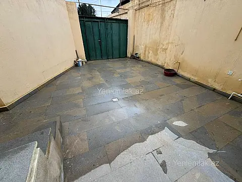 Satılır 2 otaqlı həyət evi 60 m²