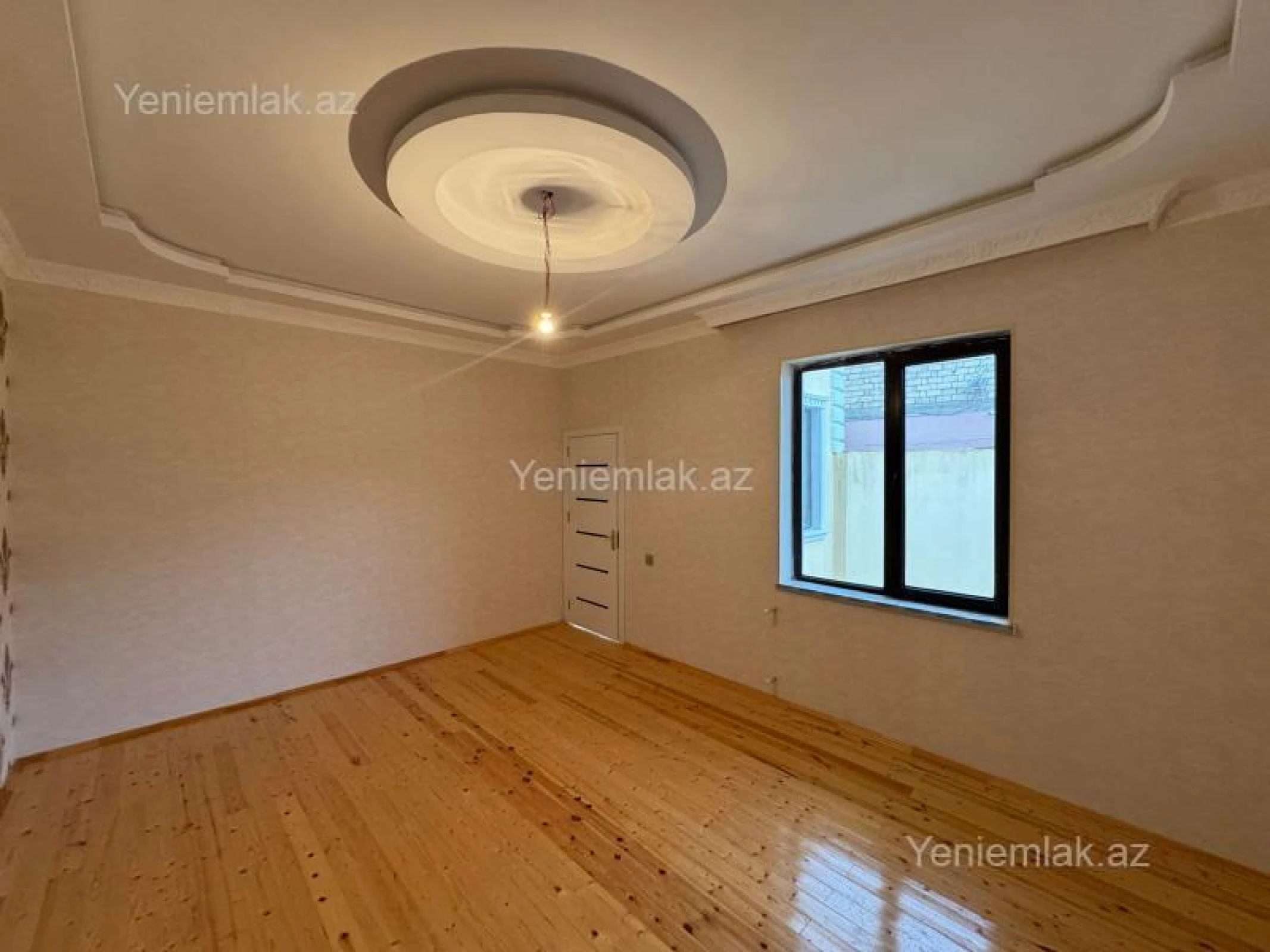 Satılır 2 otaqlı həyət evi 60 m²