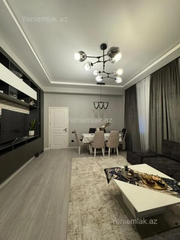 Satılır 2 otaqlı yeni tikili 75 m²