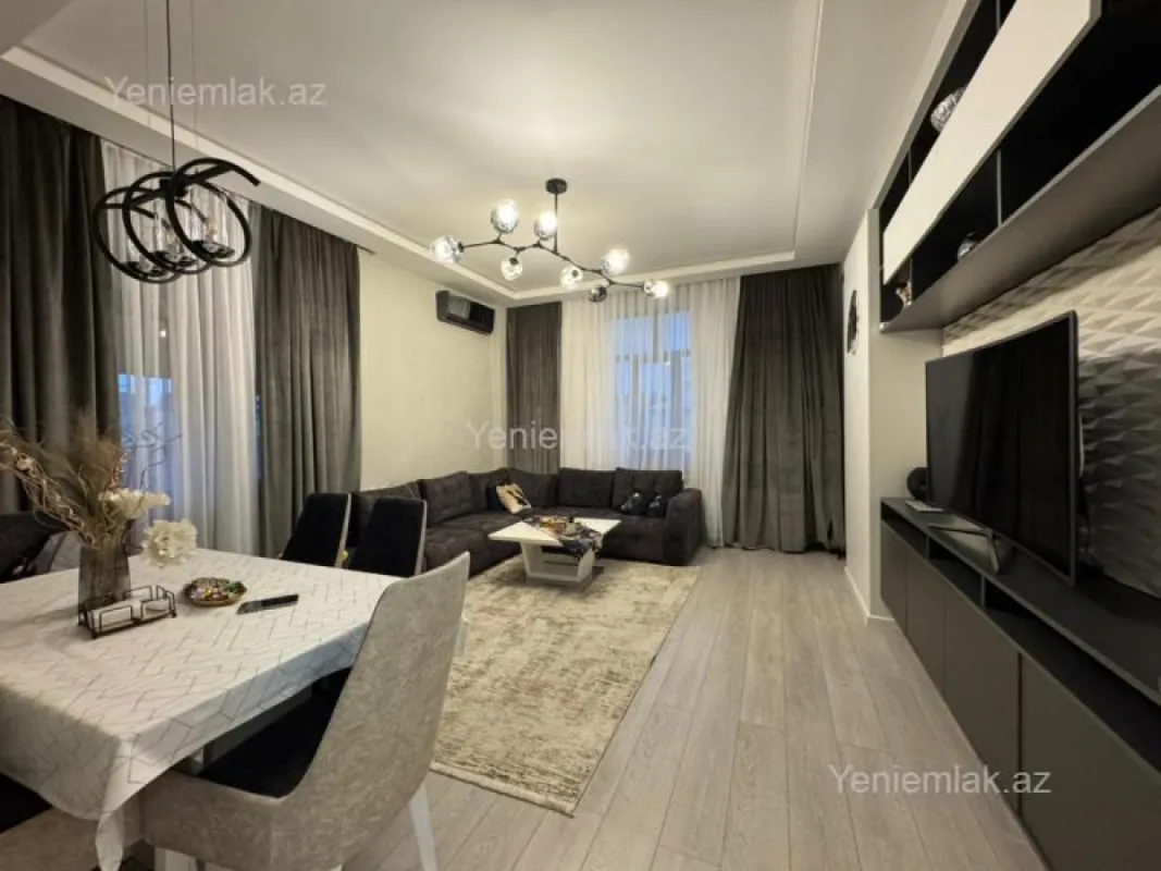 Satılır 2 otaqlı yeni tikili 75 m²