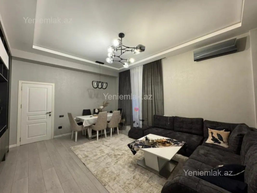 Satılır 2 otaqlı yeni tikili 75 m²