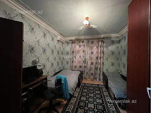Satılır 3 otaqlı köhnə tikili 70 m²