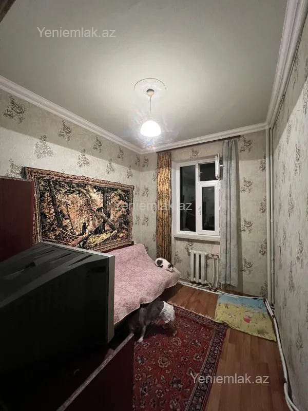 Satılır 3 otaqlı köhnə tikili 70 m²