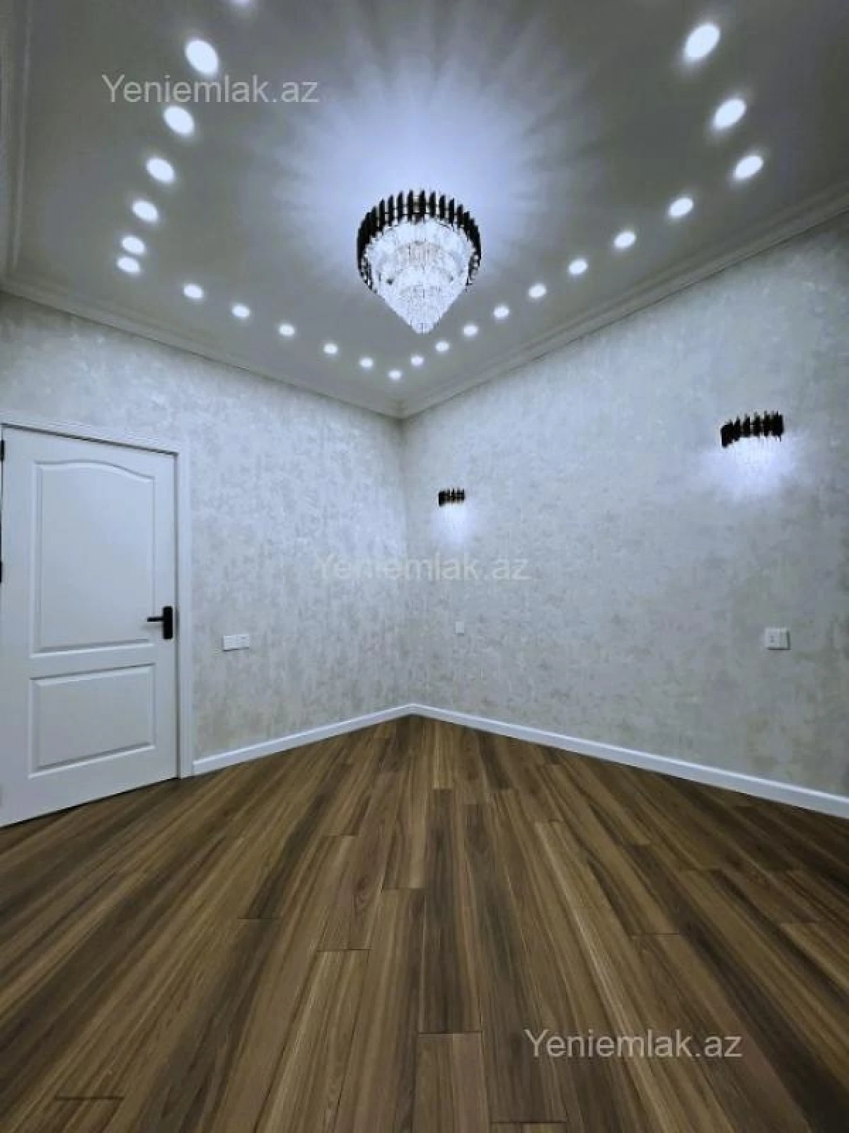 Satılır 2 otaqlı yeni tikili 65 m²