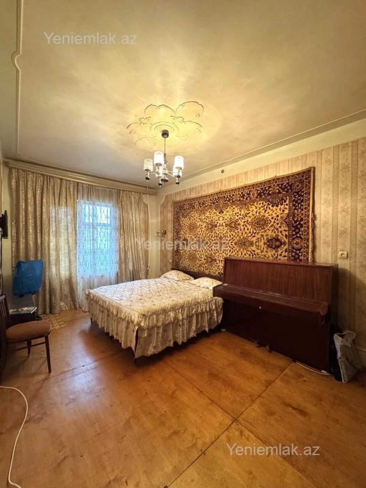Satılır 3 otaqlı köhnə tikili 80 m²