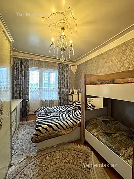 Satılır 3 otaqlı köhnə tikili 80 m²