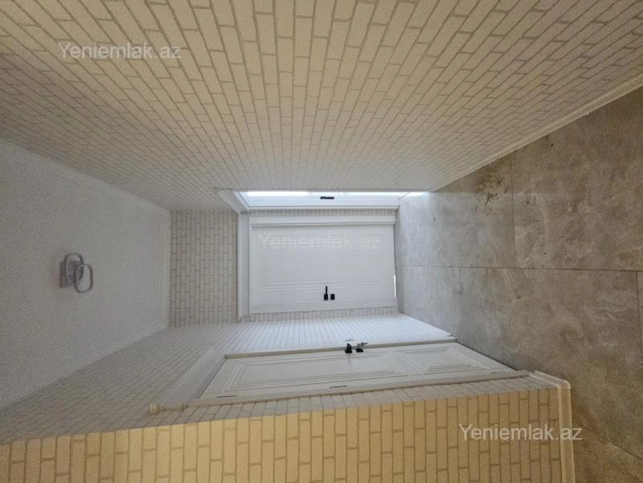 Satılır 2 otaqlı yeni tikili 66 m²