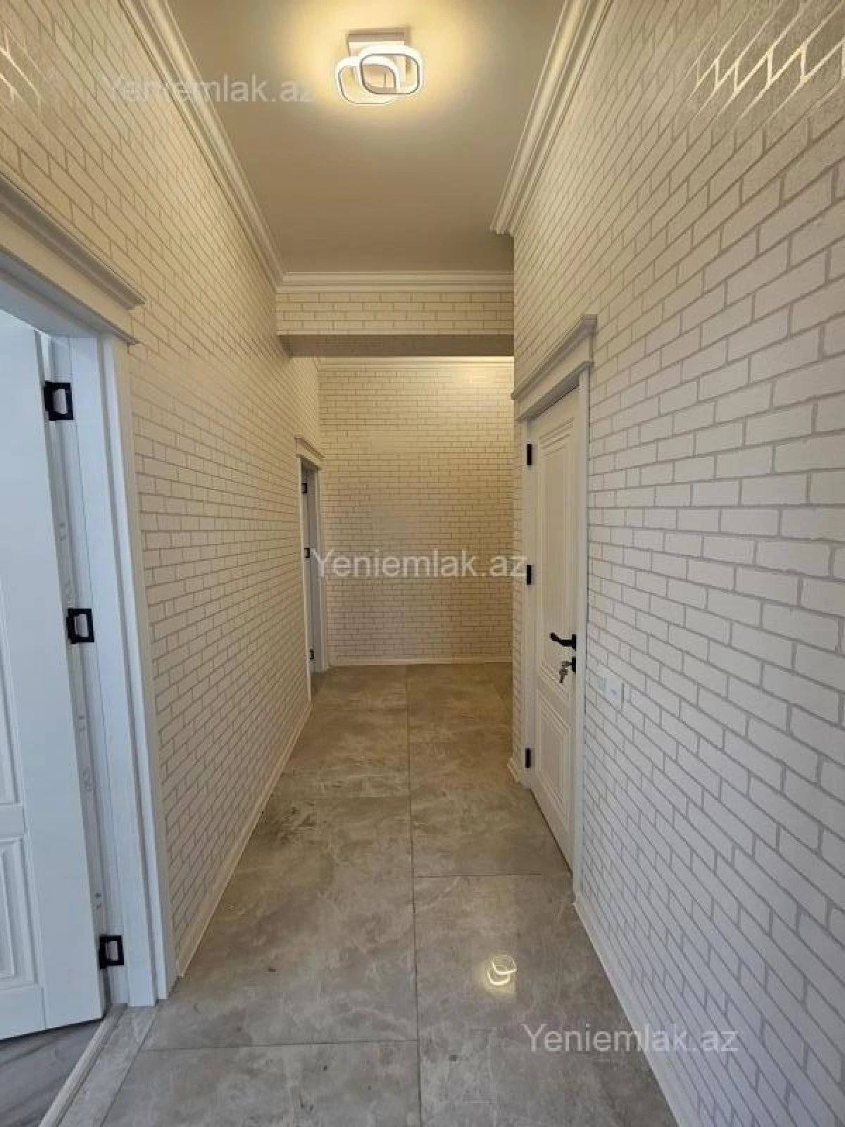 Satılır 2 otaqlı yeni tikili 66 m²