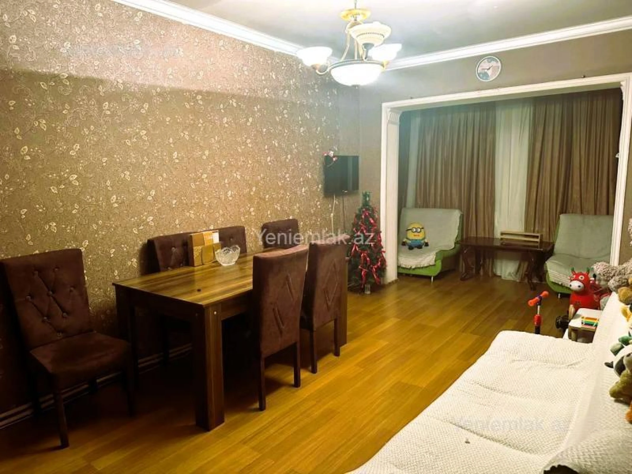 Satılır 3 otaqlı köhnə tikili 85 m²