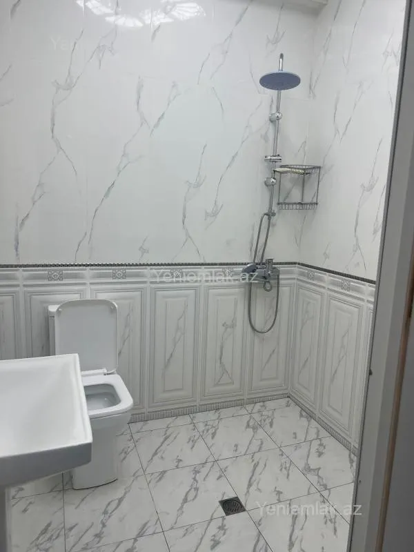 Satılır 2 otaqlı yeni tikili 60 m²