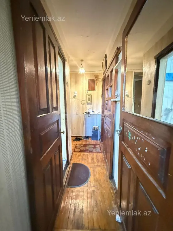 Satılır 1 otaqlı köhnə tikili 35 m²