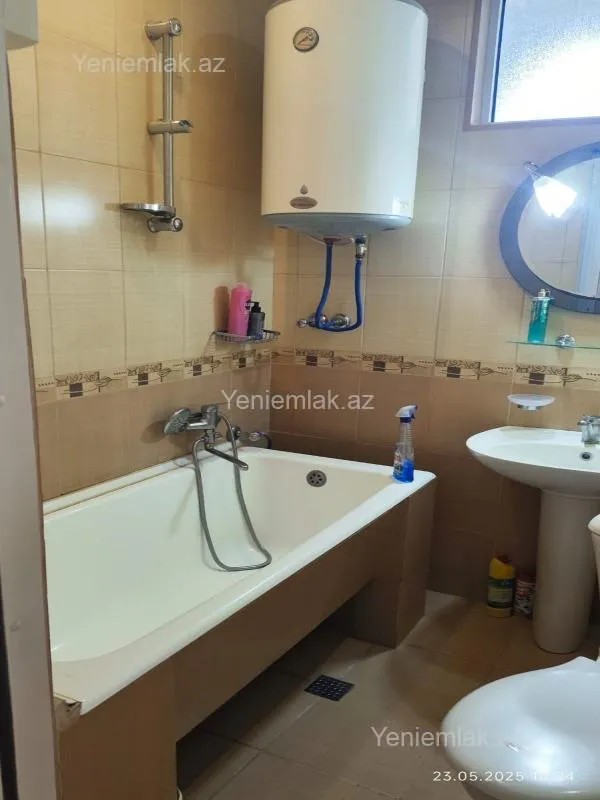 Satılır 1 otaqlı köhnə tikili 35 m²