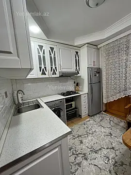 Satılır 5 otaqlı köhnə tikili 115 m²